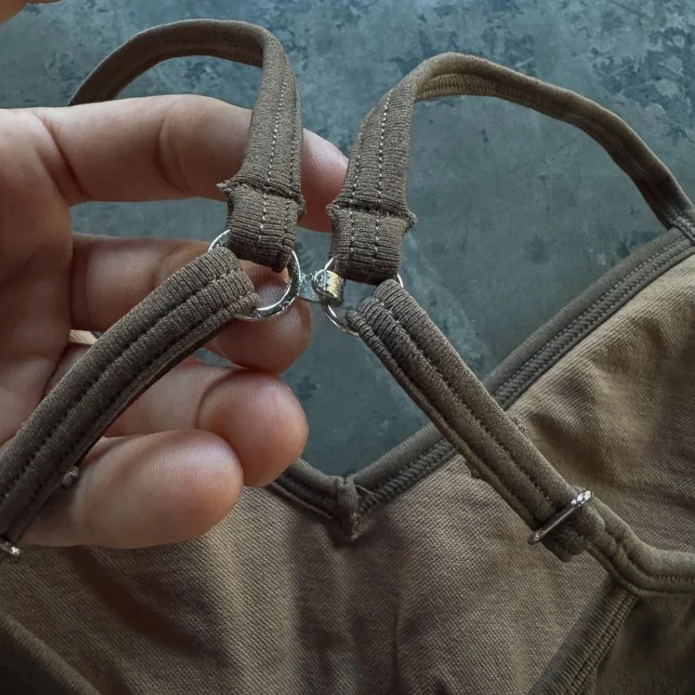 Kill Crew Black/White Splatter Paint Work-Out Set - Picture 5 of 5